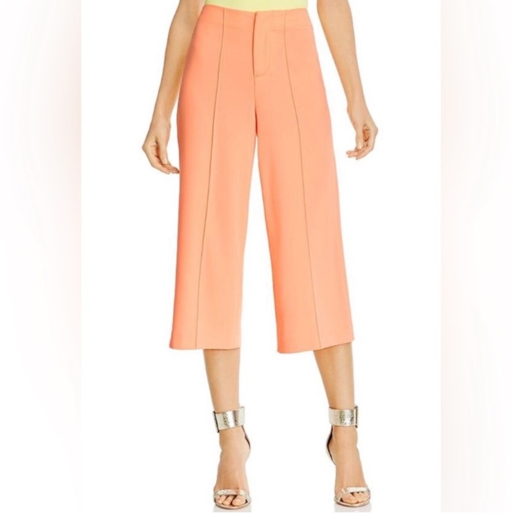 Alice + Olivia Peach Like New Wide leg High-Waist cropped pants sz 8